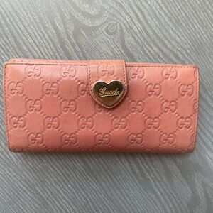 Gucci Guccissima pink leather monogram heart wallet